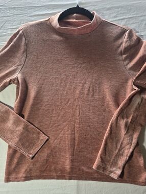 American Eagle Outfitters Rust/Pink Waffle-Knit Mock Neck Top M